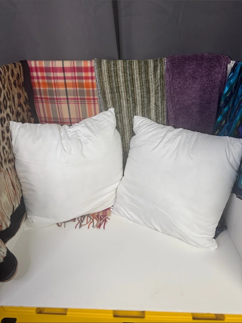 Set of 2 White Square Throw Pillow Forms